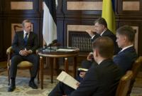 П.Порошенко поблагодарил Эстонию за помощь в противодействии агрессии РФ