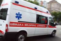 Нетрезвый мужчина бросался на медиков в Черкассах
