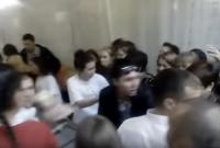 В России чуть не подрались из-за бесплатного мороженого (видео)