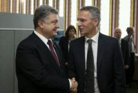 П.Порошенко встретился с генсеком НАТО