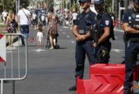 Полиция Франции задержала 2 девушек по подозрению в подготовке теракта в Ницце