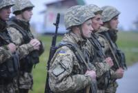 Порошенко подписал указ о демобилизации военных шестой волны