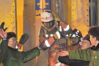 В Китае объявили погибшими 13 шахтеров после месяца поиска под завалами