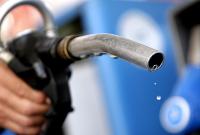 На украинских АЗС немного упали цены на бензин