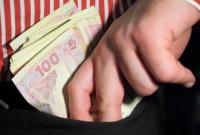 В Запорожье налоговиков поймали на взятке в 154 тыс. грн за непроведение проверок