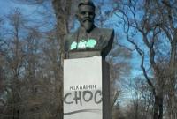 В Днепропетровске хотели снести памятник Калинину