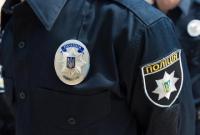 В Киеве мужчина сломал полицейскому ногу