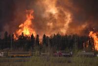 Пожар в Канаде: погибли 3 человека