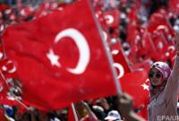 Сотни тысяч человек собрались на митинг в Турции