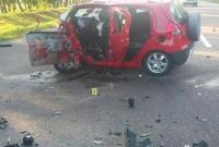 В лобовом столкновении автомобилей под Харьковом погибли две женщины-водителя