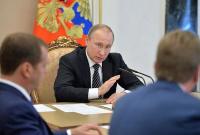 Пока Путин нагнетает кризис вокруг Крыма, в Кремле идет борьба за власть – The Times