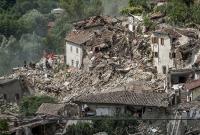 Во время землетрясения в Италии восьмилетняя девочка погибла, спасая сестру