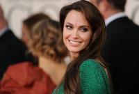 Анджелина Джоли не разрешает Брэду Питту видеться с детьми