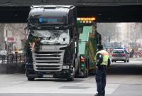 Теракт в Берлине: поляк в кабине грузовика мог быть живым во время теракта