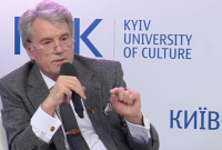 Ющенко назвал Достоевского украинским писателем (видео)