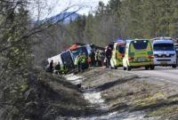 В Швеции в ДТП попал автобус с несколькими десятками школьников