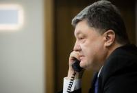 Порошенко обсудил с Олландом и Меркель ситуацию на Донбассе