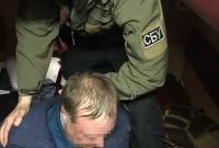 В Сумской области таможенник, которого задержали на взятке, оказывал сопротивление - СБУ