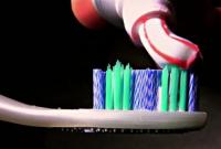 Исследователи обнаружили в зубной пасте опасный компонент