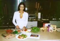 Диетолог Ким Кардашьян назвала три главных правила питания знаменитости