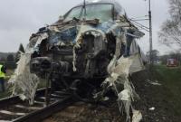 Украинцы не пострадали в столкновении поезда с грузовиком в Польше