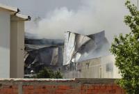 В Португалии самолет упал на магазин: пять жертв
