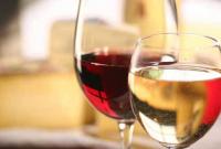Красное вино защищает женщин от сердечной аритмии — ученые
