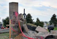 В Польше разрушили памятник воинам УПА