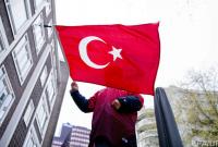 В Турции за день уволили почти 4 тысячи госслужащих