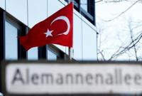 В ФРГ просят убежища дипломаты Турции