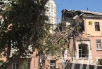 В столичном доме после взрыва продолжаются поисково-спасательные работы