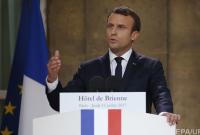 Макрон заявил, что Франция больше не настаивает на отставке Асада