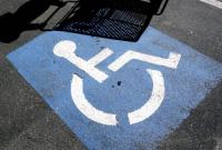 Порошенко подписал закон, усиливающий соцзащиту инвалидов в Украине