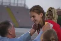 U20: белорусская спортсменка ушла с пьедестала из-за чужого гимна (видео)