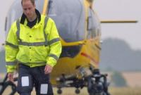 Принц Уильям оставит работу пилота скорой помощи - СМИ