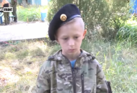 Дети с оружием в руках: боевики в лагерях готовят пушечное мясо (видео)