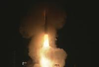 США запустили межконтинентальную баллистическую ракету (видео)