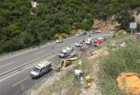 Туристический автобус перевернулся в Турции: 20 погибших