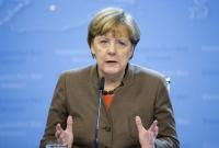 Меркель назвала "сильным сигналом" намерение НАТО присоединиться к коалиции по борьбе с ИГИЛ