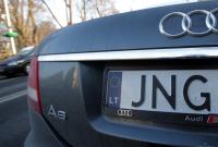 Таможня Литвы проверяет законность ввоза в Украину авто на "евробляхах"