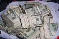 В кабинете заместителя председателя Херсонской ОГА обнаружили пакет с деньгами