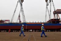 В Китае спустили на воду первое полностью электрическое грузовое судно