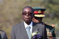Мугабе покинул Зимбабве - СМИ