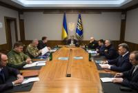 Порошенко срочно созвал Военный кабинет из-за ситуации в Луганской области