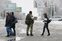 "Надо с бандитами завязывать": о чем говорят луганчане