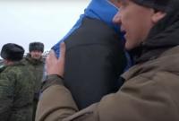 В Минске подняли вопрос о военном приветствии наблюдателя ОБСЕ с боевиком