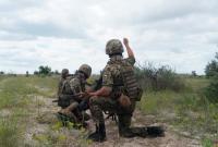 В зоне АТО за день ранения получили двое украинских военных, - штаб