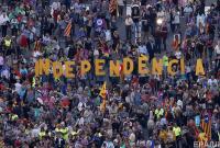 Испания решила изменить Конституцию для выхода из кризиса с Каталонией