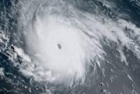 Из-за урагана Офелия погибло три человека