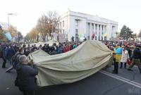 Генпрокурор и глава Нацполиции обещают не сносить палатки протестующих